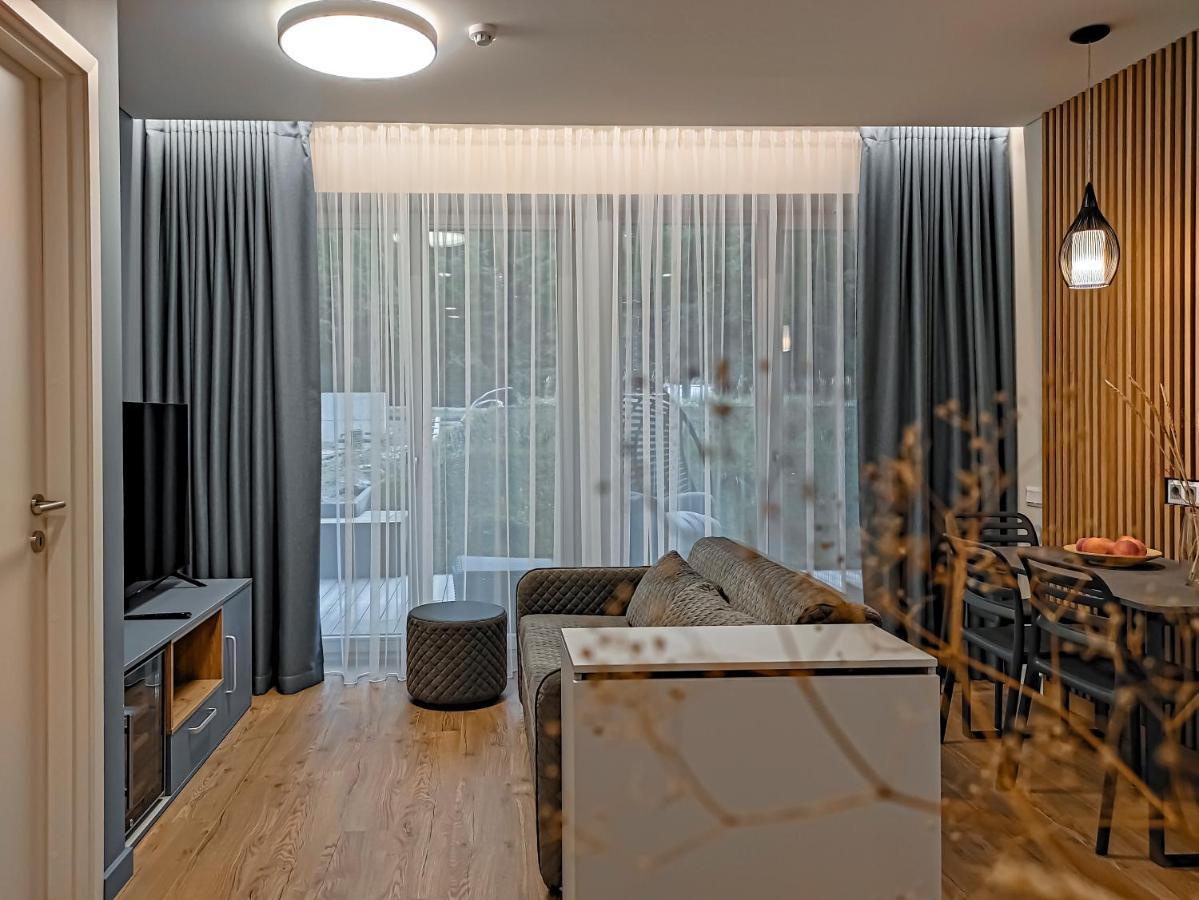Comfy Rest Apartamentai Kalno Namuose Juodkrantė Kültér fotó